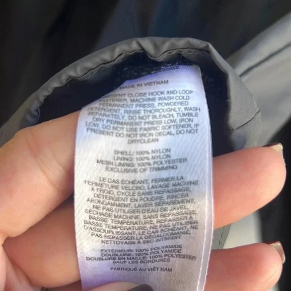 Columbia 100% Nylon Windbreaker Womens Size 1X Black/Gray Hidden Hood - Picture 12 of 12